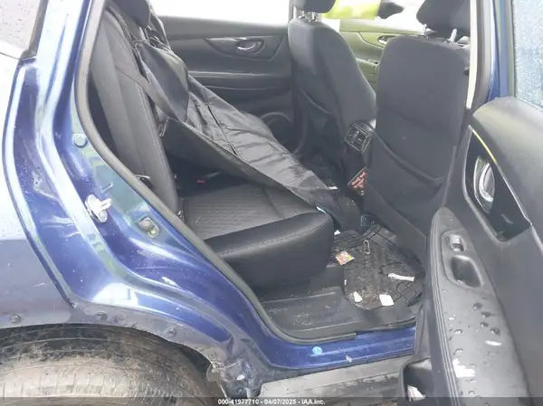 JN8AT2MV6HW011210 2017 NISSAN ROGUE - Image 8
