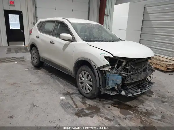 JN8AT2MV6HW013197 2017 NISSAN ROGUE - Image 1