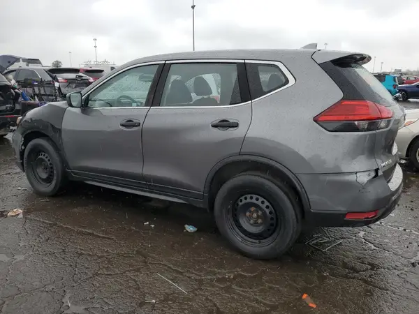 JN8AT2MV6HW013619 2017 NISSAN ROGUE - Image 2