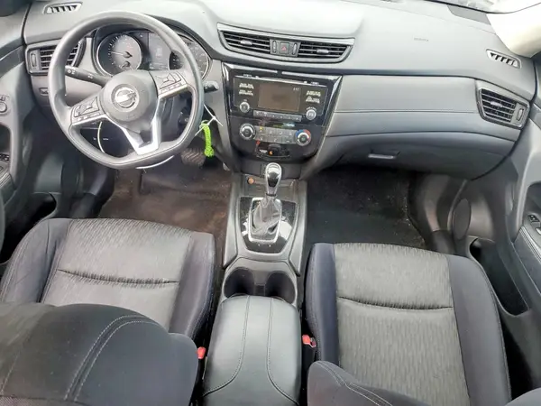 JN8AT2MV6HW013944 2017 NISSAN ROGUE - Image 8