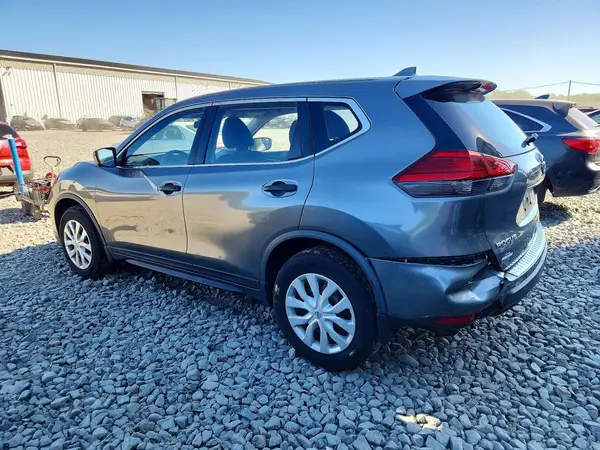 JN8AT2MV6HW014057 2017 NISSAN ROGUE - Image 2