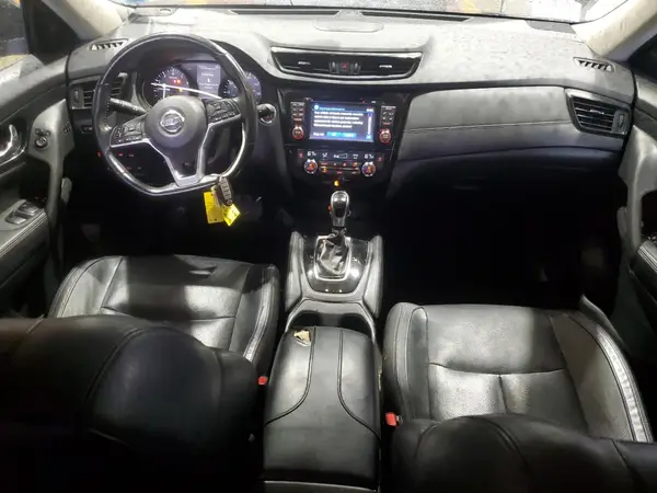 JN8AT2MV6HW015709 2017 NISSAN ROGUE - Image 8