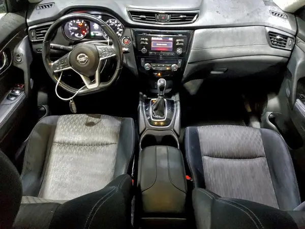JN8AT2MV6HW015984 2017 NISSAN ROGUE - Image 8