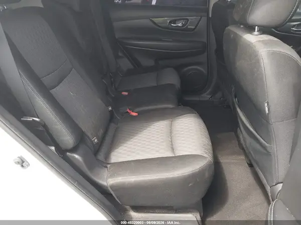 JN8AT2MV6HW016018 2017 NISSAN ROGUE - Image 8