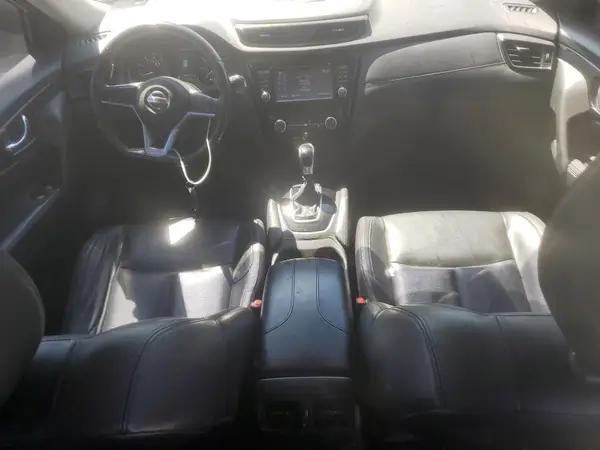 JN8AT2MV6HW016231 2017 NISSAN ROGUE - Image 8