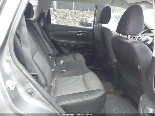 JN8AT2MV6HW016326 2017 NISSAN ROGUE - Image 8