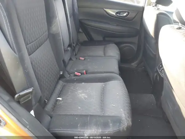 JN8AT2MV6HW017315 2017 NISSAN ROGUE - Image 8