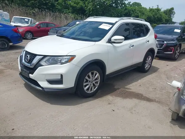 JN8AT2MV6HW017721 2017 NISSAN ROGUE - Image 2