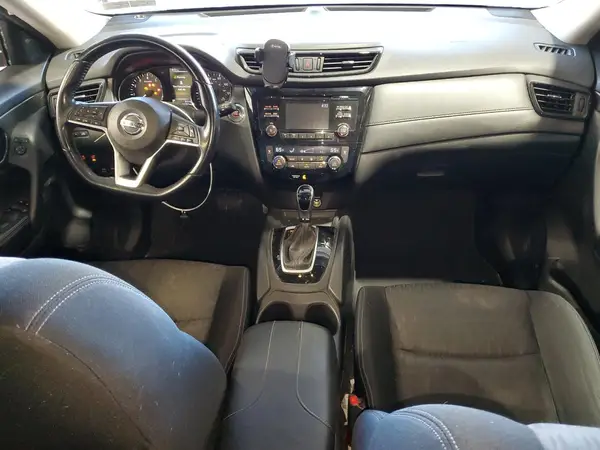 JN8AT2MV6HW018271 2017 NISSAN ROGUE - Image 8