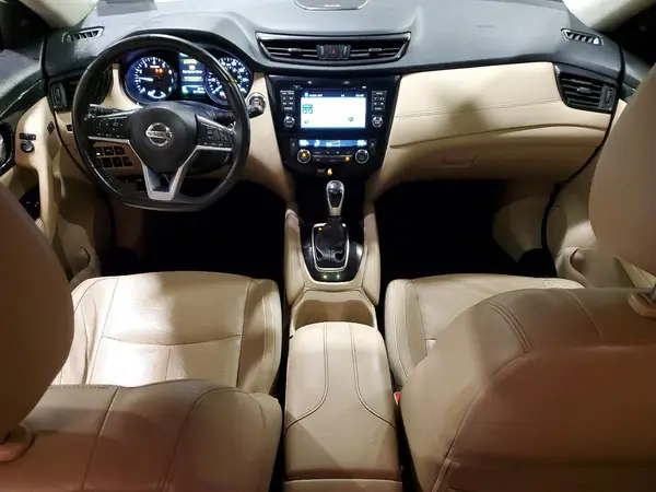 JN8AT2MV6HW021624 2017 NISSAN ROGUE - Image 8