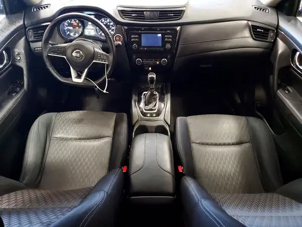 JN8AT2MV6HW021851 2017 NISSAN ROGUE - Image 8