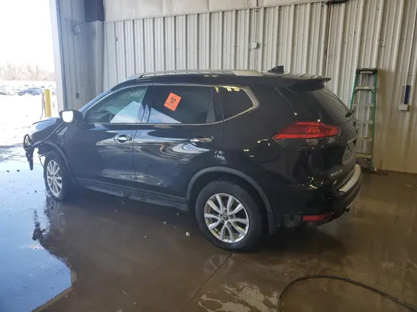 JN8AT2MV6HW022319 2017 NISSAN ROGUE - Image 2