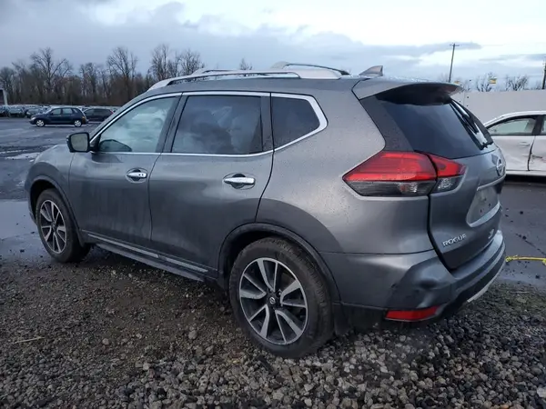 JN8AT2MV6HW022482 2017 NISSAN ROGUE - Image 2