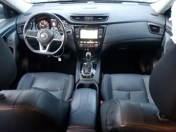 JN8AT2MV6HW022482 2017 NISSAN ROGUE - Image 8