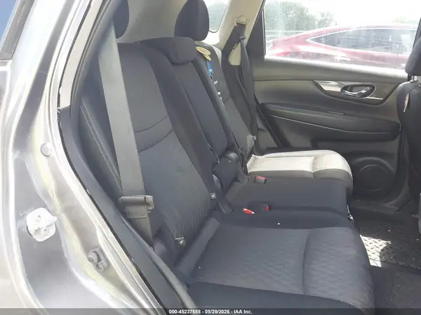 JN8AT2MV6HW023258 2017 NISSAN ROGUE - Image 8