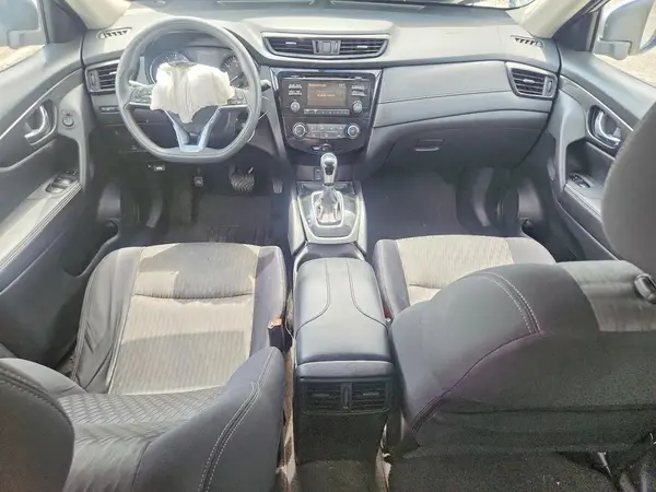 JN8AT2MV6HW252314 2017 NISSAN ROGUE - Image 8