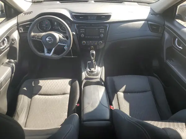JN8AT2MV6HW256461 2017 NISSAN ROGUE - Image 8
