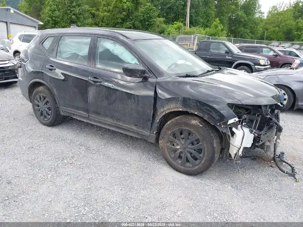 JN8AT2MV6HW256721 2017 NISSAN ROGUE - Image 1