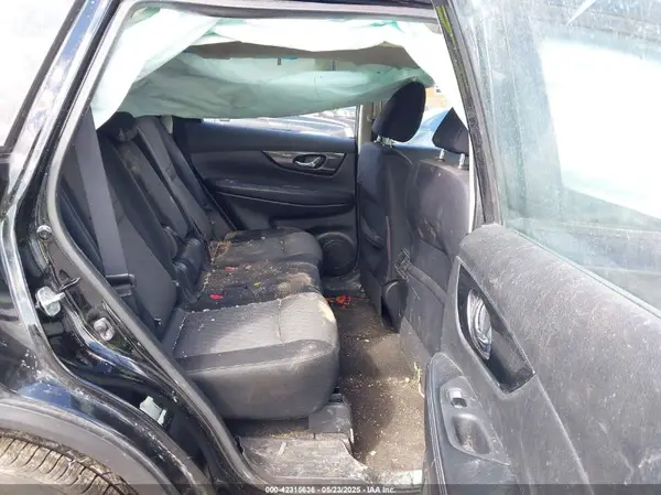 JN8AT2MV6HW256721 2017 NISSAN ROGUE - Image 8