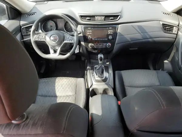 JN8AT2MV6HW258551 2017 NISSAN ROGUE - Image 8