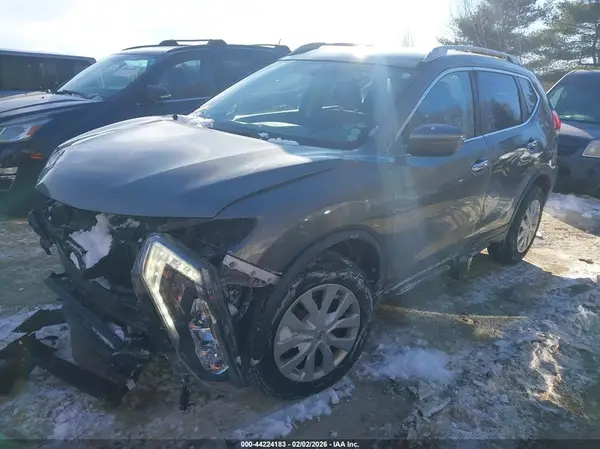 JN8AT2MV6HW258842 2017 NISSAN ROGUE - Image 2