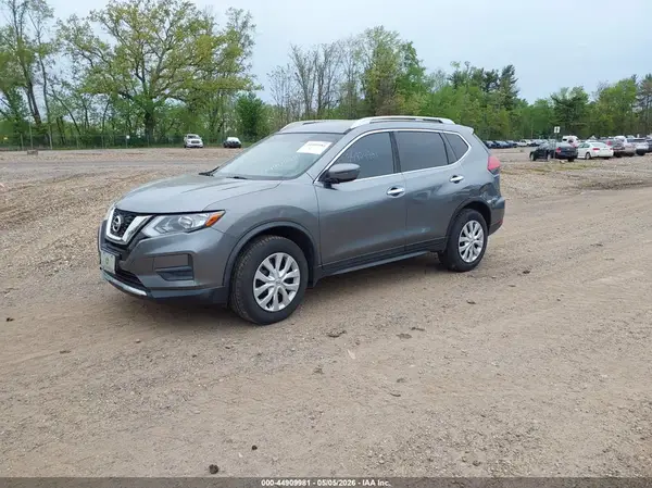 JN8AT2MV6HW259179 2017 NISSAN ROGUE - Image 2