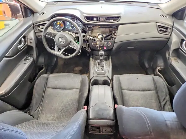 JN8AT2MV6HW261238 2017 NISSAN ROGUE - Image 8