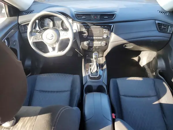 JN8AT2MV6HW261899 2017 NISSAN ROGUE - Image 8