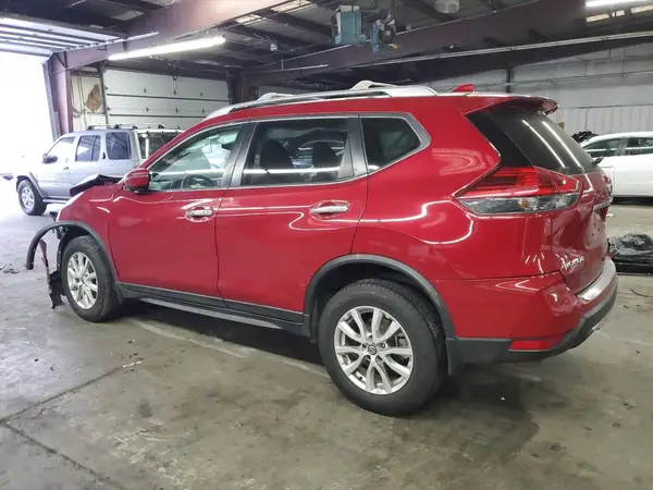 JN8AT2MV6HW263636 2017 NISSAN ROGUE - Image 2