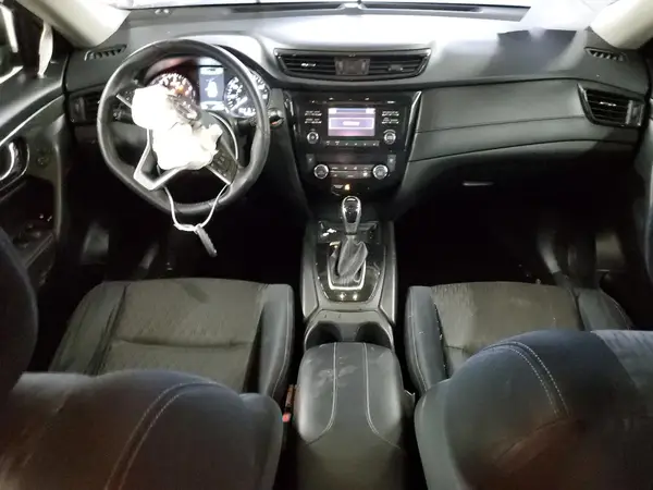 JN8AT2MV6HW263636 2017 NISSAN ROGUE - Image 8