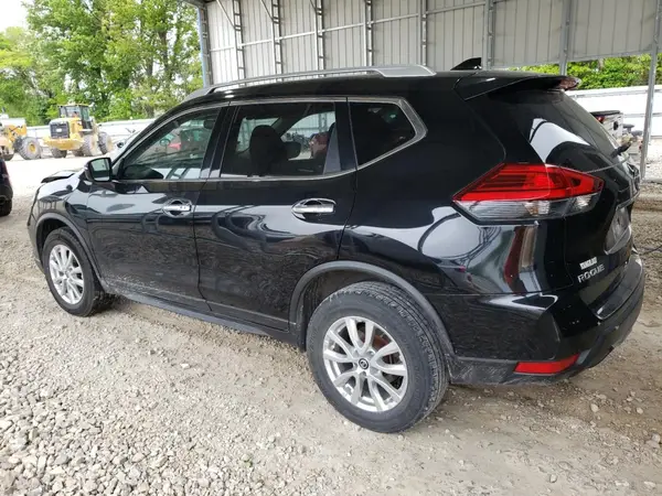 JN8AT2MV6HW263653 2017 NISSAN ROGUE - Image 2