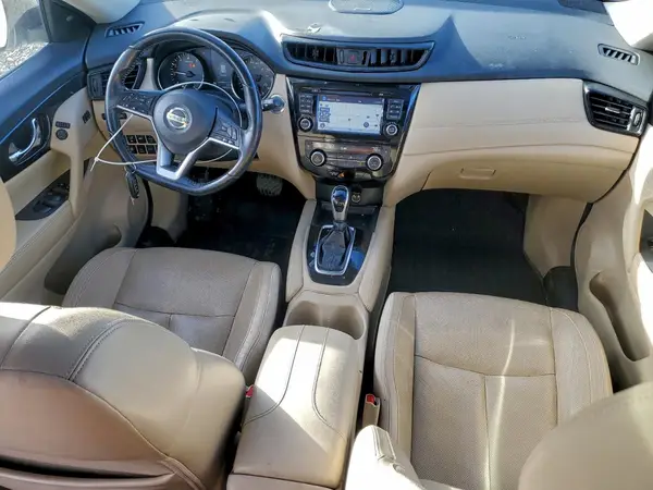 JN8AT2MV6HW264477 2017 NISSAN ROGUE - Image 8