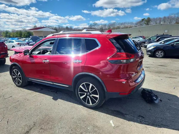 JN8AT2MV6HW266892 2017 NISSAN ROGUE - Image 2