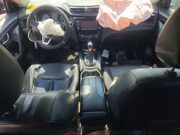 JN8AT2MV6HW266892 2017 NISSAN ROGUE - Image 8