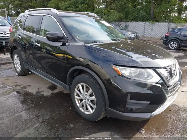 JN8AT2MV6HW267833 2017 NISSAN ROGUE - Image 1
