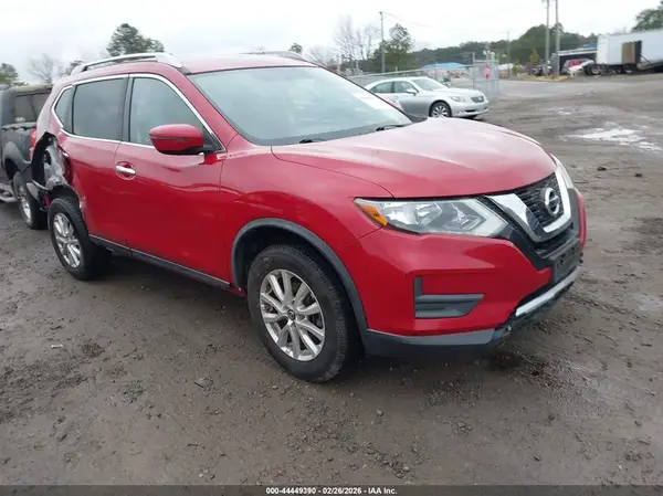 JN8AT2MV6HW268139 2017 NISSAN ROGUE - Image 1