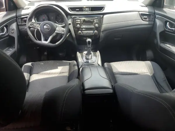 JN8AT2MV6HW268528 2017 NISSAN ROGUE - Image 8