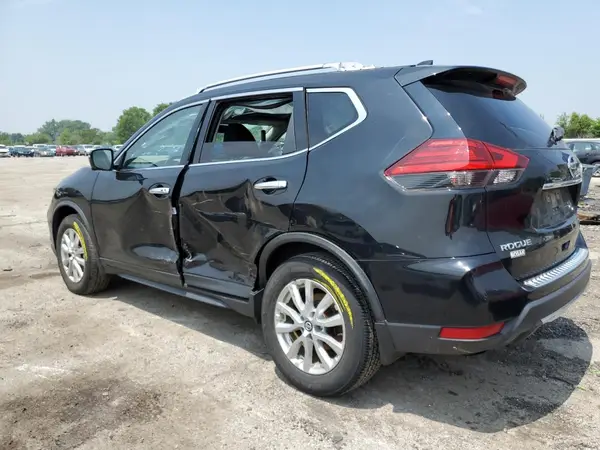 JN8AT2MV6HW268769 2017 NISSAN ROGUE - Image 2