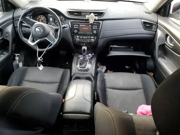 JN8AT2MV6HW270246 2017 NISSAN ROGUE - Image 8