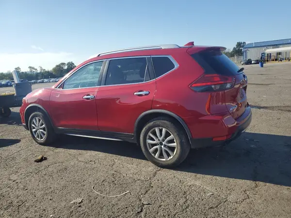 JN8AT2MV6HW270828 2017 NISSAN ROGUE - Image 2