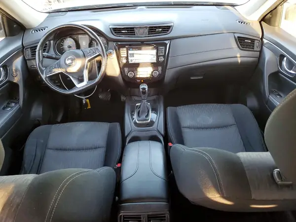 JN8AT2MV6HW273275 2017 NISSAN ROGUE - Image 8