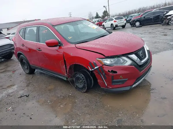 JN8AT2MV6HW276211 2017 NISSAN ROGUE - Image 1