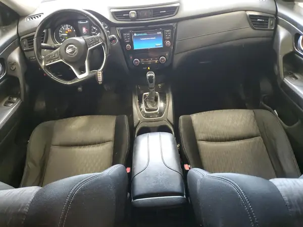 JN8AT2MV6HW277424 2017 NISSAN ROGUE - Image 8