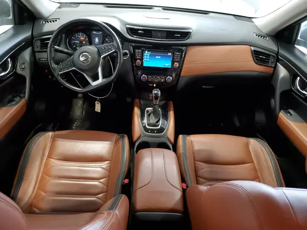 JN8AT2MV6HW278251 2017 NISSAN ROGUE - Image 8