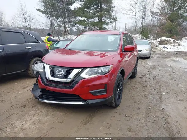 JN8AT2MV6HW278623 2017 NISSAN ROGUE - Image 2