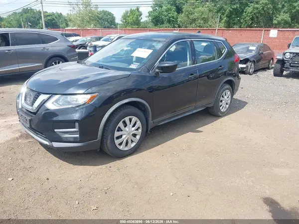 JN8AT2MV6HW279660 2017 NISSAN ROGUE - Image 2