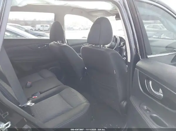 JN8AT2MV6HW280789 2017 NISSAN ROGUE - Image 8