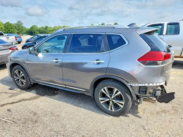 JN8AT2MV6HW281361 2017 NISSAN ROGUE - Image 2