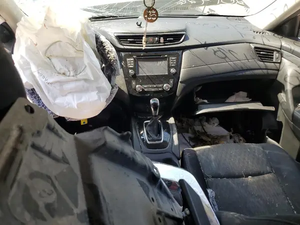 JN8AT2MV6HW281926 2017 NISSAN ROGUE - Image 8