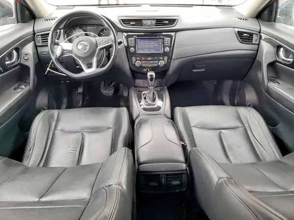 JN8AT2MV6HW282560 2017 NISSAN ROGUE - Image 8
